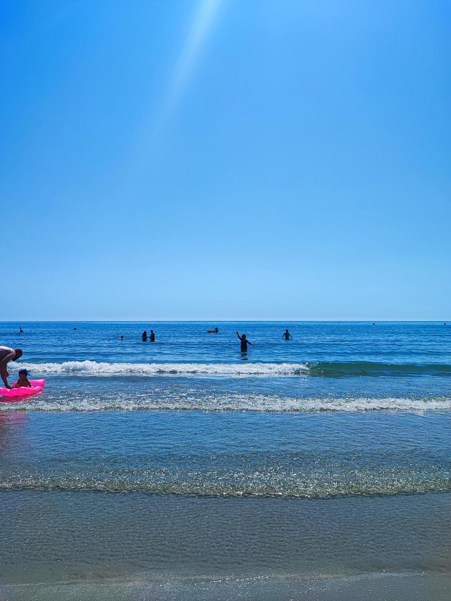 Apartament Studio Teo Blue In Mamaia Nord Năvodari المظهر الخارجي الصورة